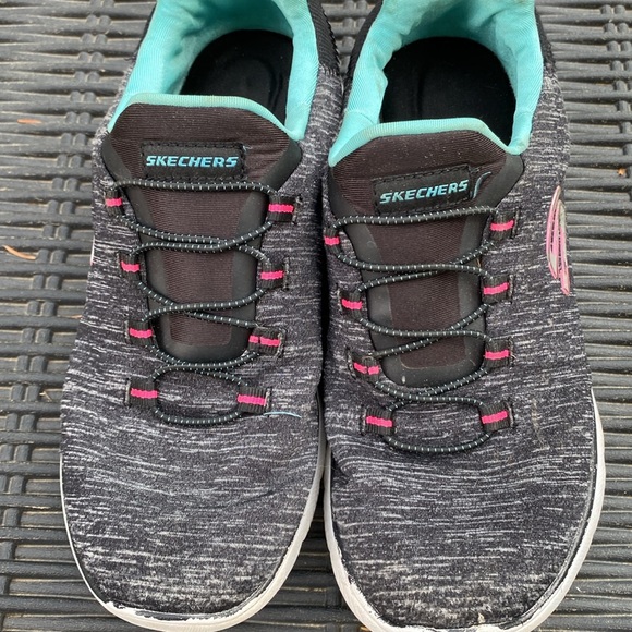 Skechers, girls running shoe, size 6.5, slip-one, - Picture 2 of 12